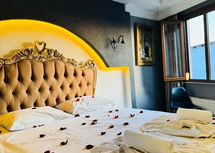 Elisa Hotel