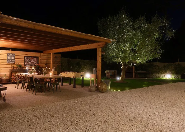 Casal Di Peppe B&B Orentano