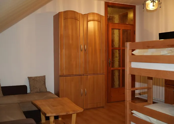Miskar Rooms Cerknica