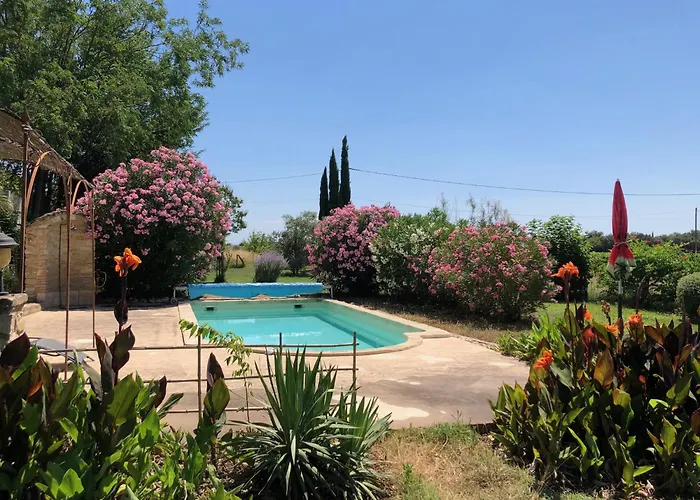 Mas De Costebelle Bed and Breakfast Bollène