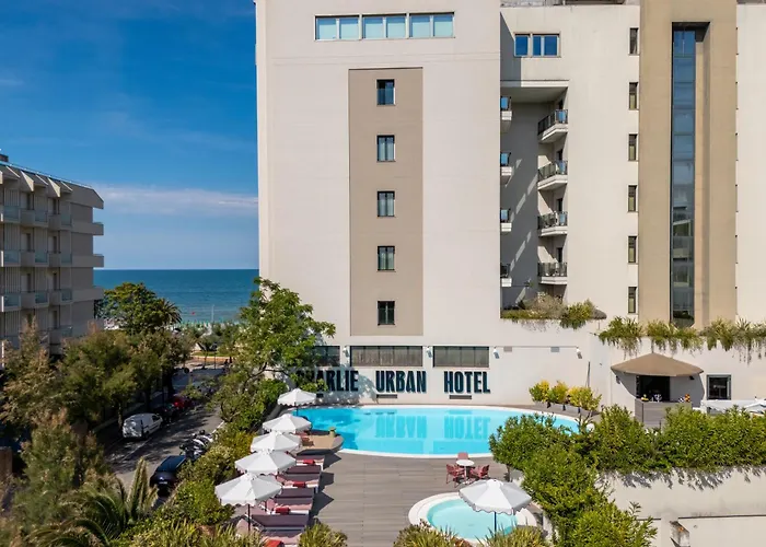 Uappala Hotel Cruiser