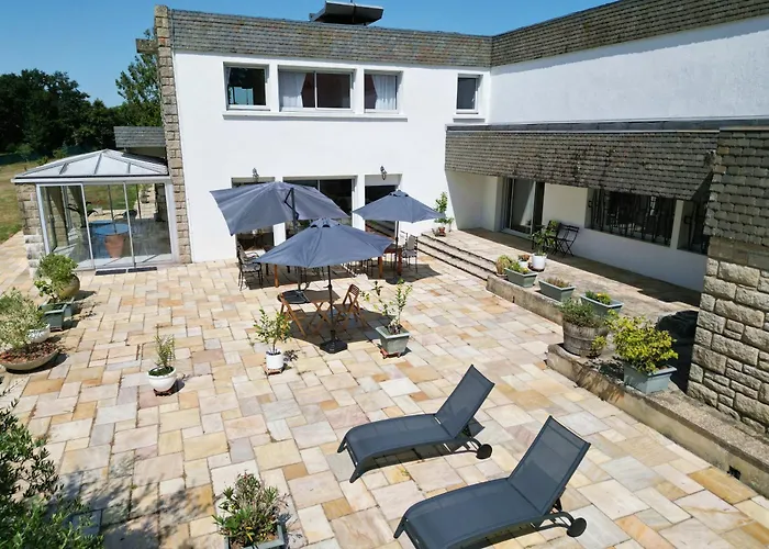 Domaine De La Chesnaie - Maison D Hotes Josselin
