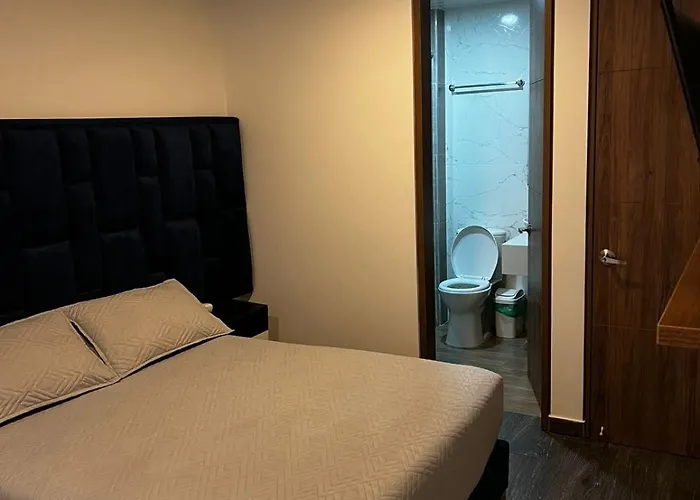 Hotel Everest Chia Oficial