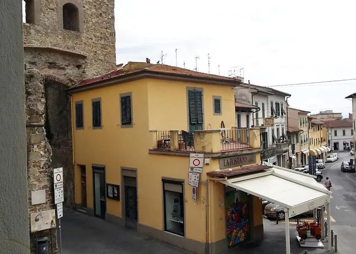 Alla Porta Di Baccio Lastra a Signa