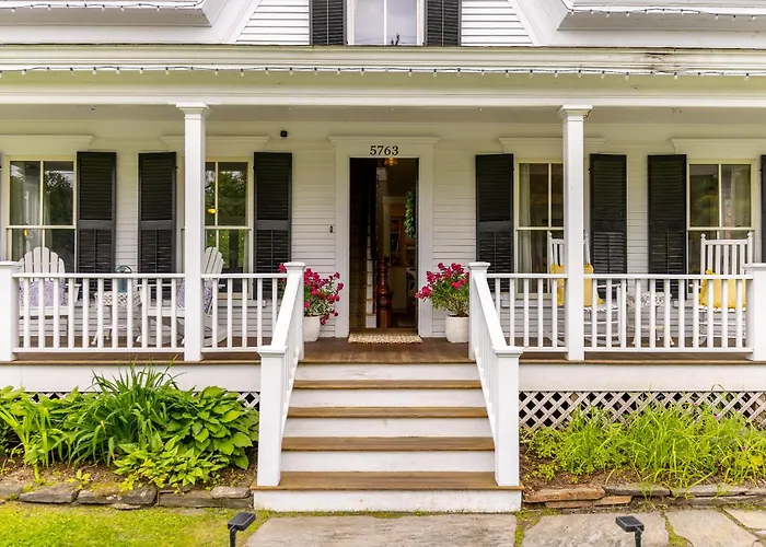 Woodbridge Inn Bed & Breakfast