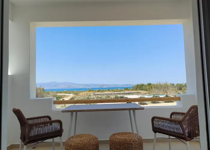 Amodari Studios On The Beach Pláka