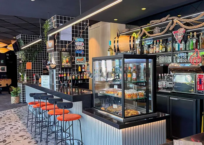 Ibis Martigues Centre