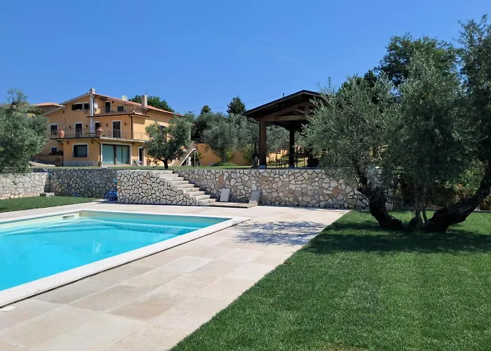 Bed and Breakfast Il Giardino degli Ulivi Canneto 
