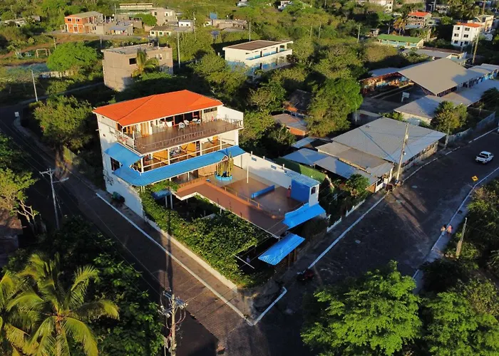 Galapagos Casa Playa Mann