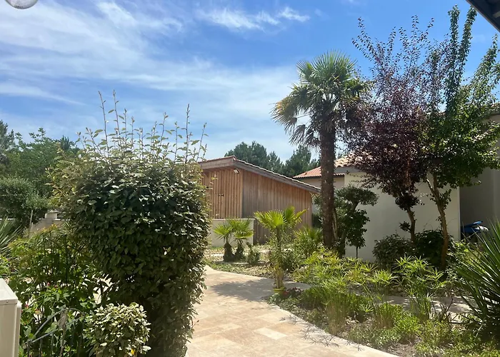 Hôtel La Pinède