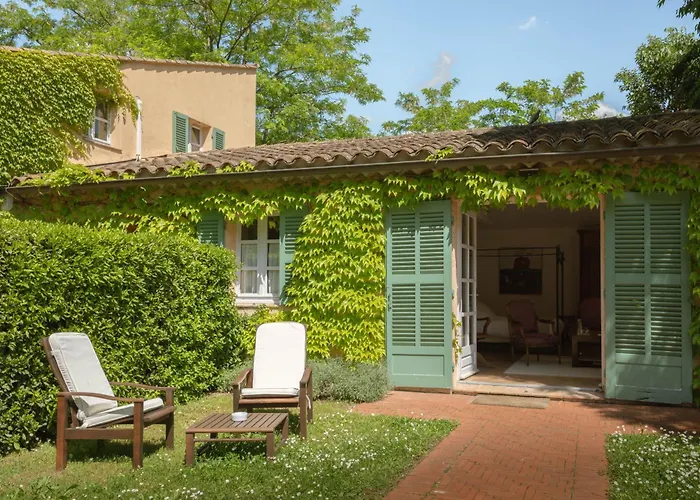 Hostellerie De L'Abbaye De La Celle - Teritoria