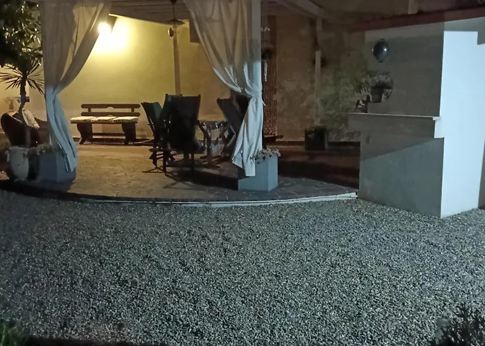 Le Vallonee B&B Aradeo