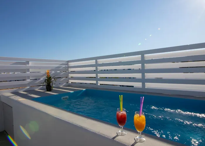 Petra Aqua Villa (Adults Only) Perissa 