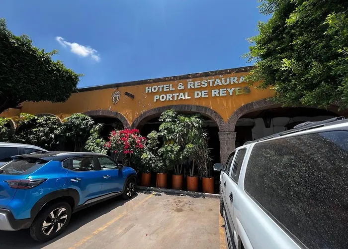 Hotel Portal de Reyes