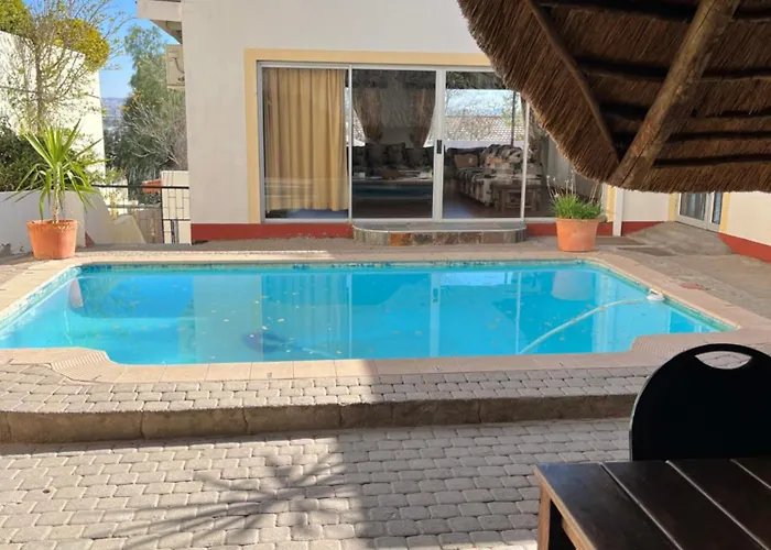 Hotel Pension Casa Africana Windhoek