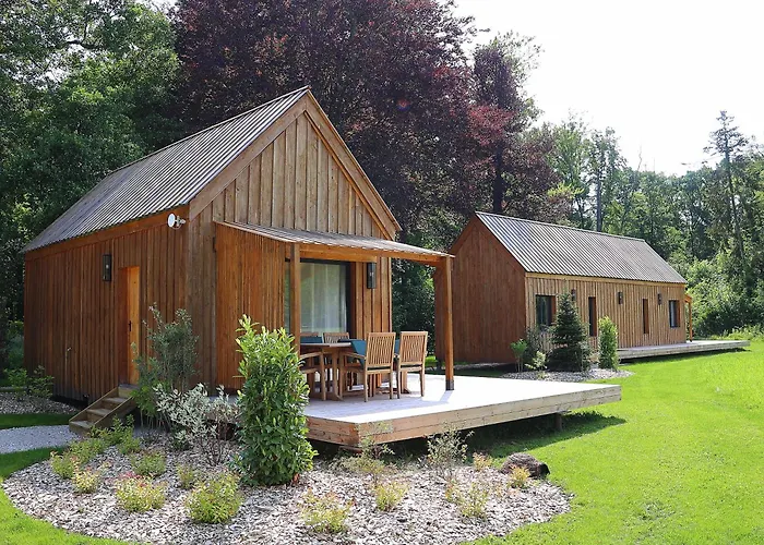 Les Cabanes Du Moulin De L'Ortille&SPA