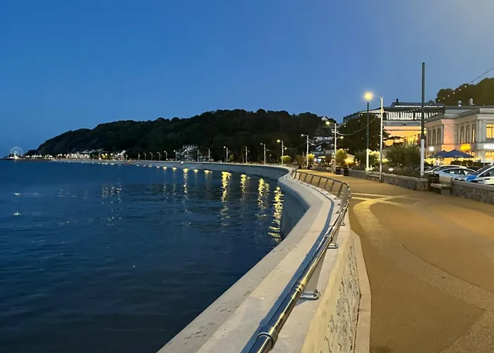 Tides Reach Guest House