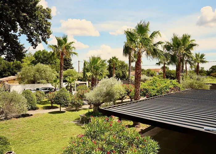 Chambre d'hote,Fitness&Billard Gratuit&SPA Mas la Farelle Nîmes