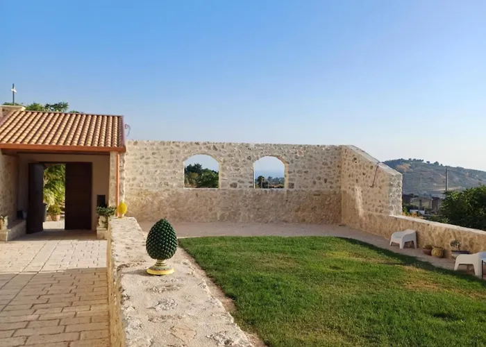 Masseria Torre Saracena
