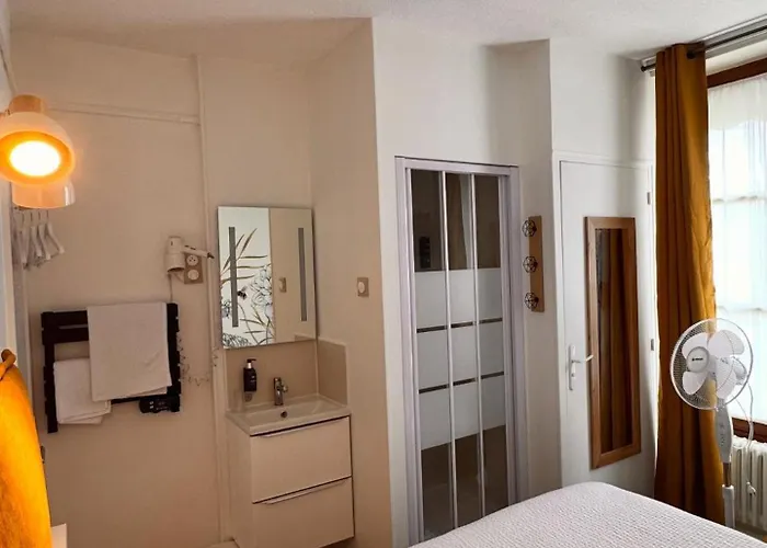 Logis- Hôtel&Restaurant Le Montligeon