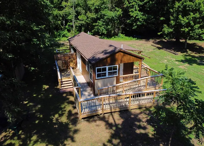 Creekwalk Inn Bed And Breakfast With Cabins Cosby