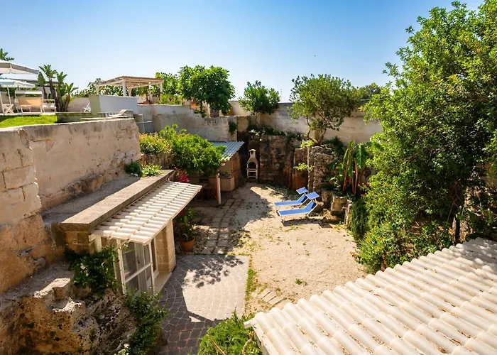 Fuori Rotta Holiday Home