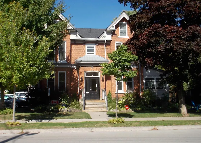 Seaway Manor B&B