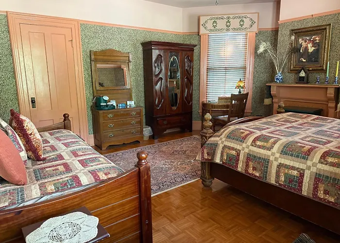 Amherst Inn