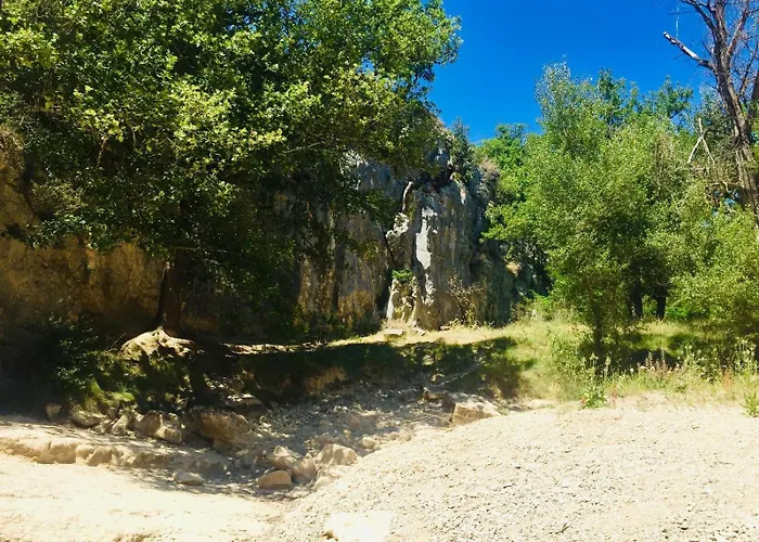 Bed and Breakfast Histoire de cru à Saignon