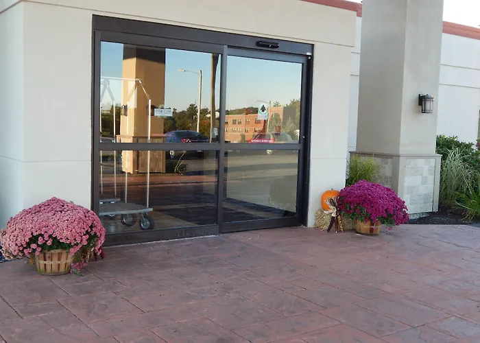 Best Western Plus Augusta Civic Center Inn