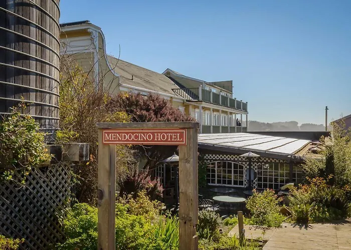 Mendocino Hotel & Garden