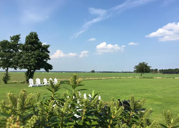 The Waverly House Ouderkerk aan de Amstel