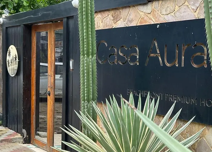 Casa Aura: Beachfront Premium