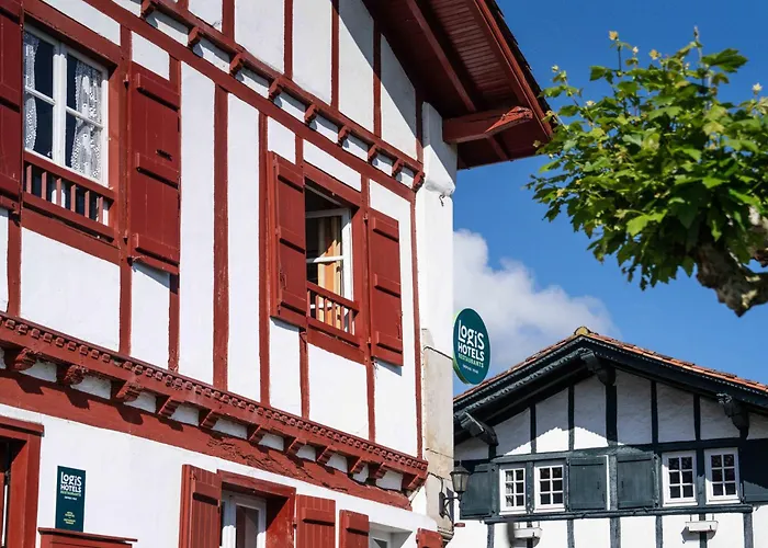 Logis Hôtel Baratxartea