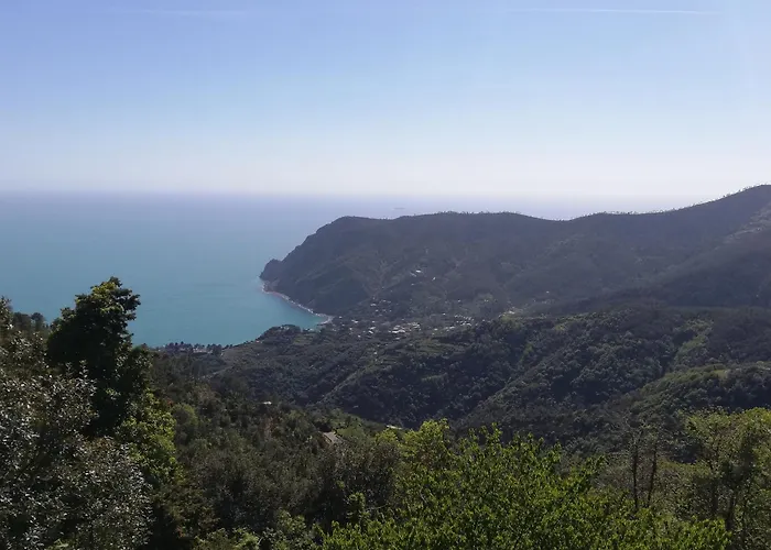 Santuario NS Soviore Cinque Terre Monterosso al Mare