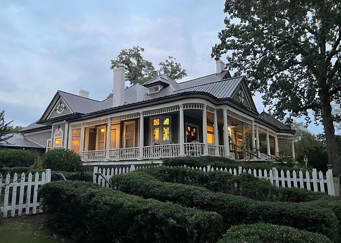 Bed and Breakfast Intermission Hogan House Hogansville