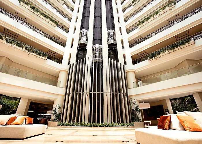 Tikal Futura Hotel & Convention Center