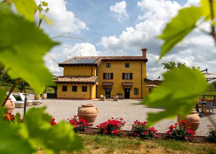 Al Pompiere - Wine And Rooms