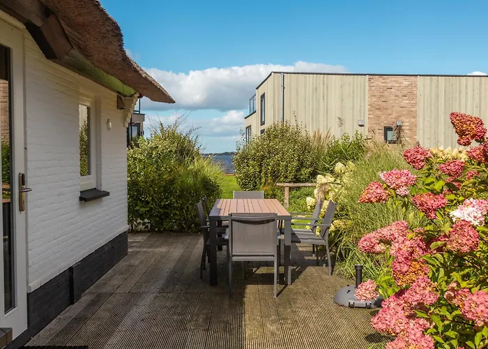 Vakantiepark De Wiedense Meren