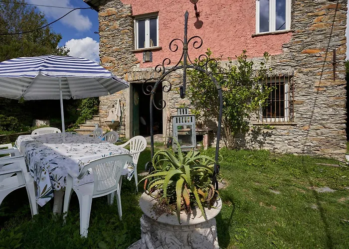 Bed and Breakfast @Gatetothewild Coreglia Ligure