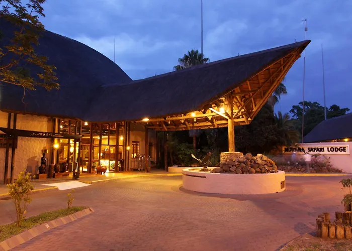 Cresta Mowana Safari Resort & Spa