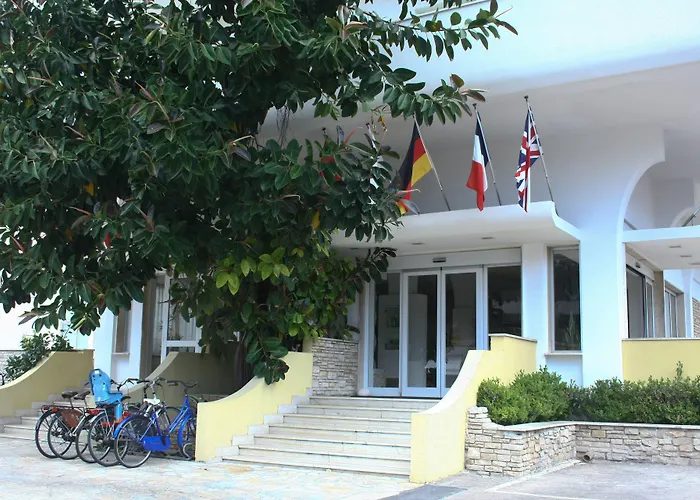 Joli Park Hotel - Caroli Hotels