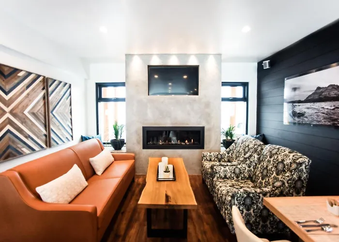 Waterton Glacier Suites