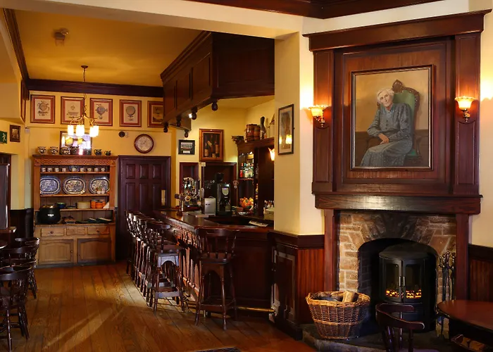 Dingle Benners Hotel