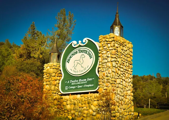 Hounds Tooth Inn Oakhurst