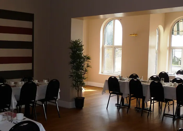 Esplanade Hotel - Clacton On Sea, Beachfront Hotel By Oyo