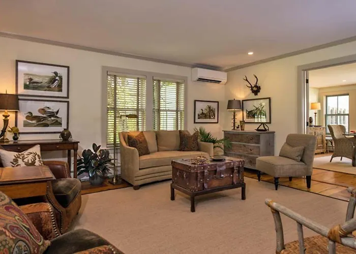 Deer Brook Inn Woodstock