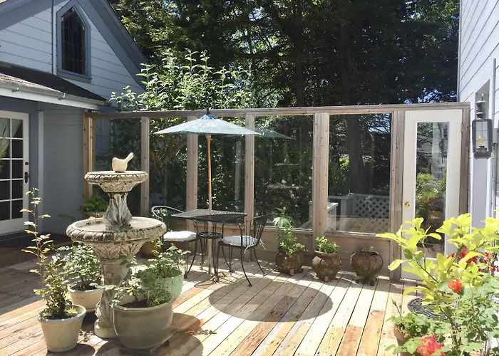 Shaw House Inn Ferndale