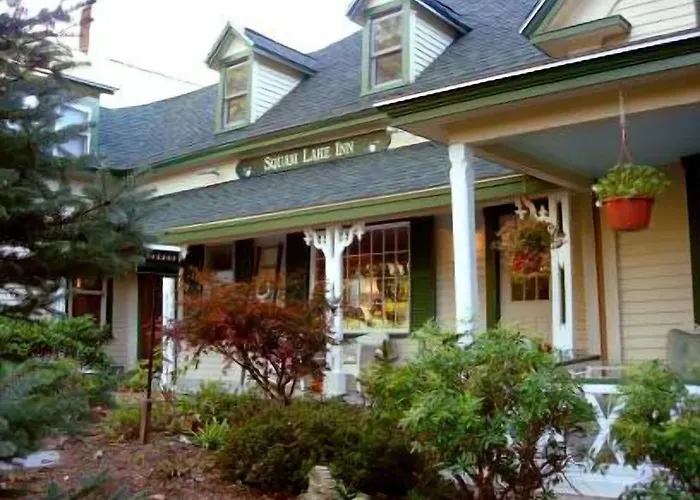 Squam Lake Inn