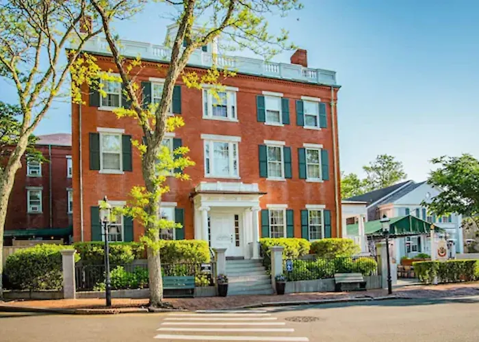 Jared Coffin House